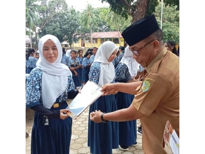PIAGAM NILAI KELULUSAN TERBAIK KEDUA